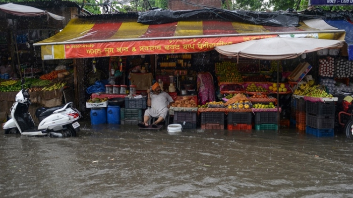   Las lluvias del monzón en Nepal, India y Bangladesh dejaron 160 muertos  