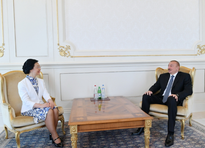     Ilham Aliyev:   "Wirtschaftliche Zusammenarbeit mit China entwickelt sich erfolgreich"  
