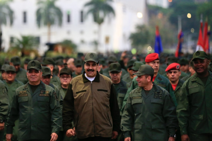 Venezuela inicia ejercicios militares en medio de las tensiones con EE.UU.