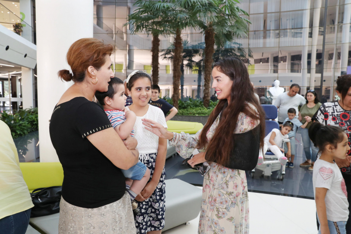  Leyla Aliyeva meets with children receiving treatment at Bona Dea International Hospital  