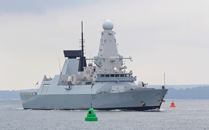 Iran tanker seizure: UK warship HMS Duncan arrives in Gulf