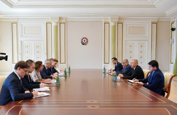  Azerbaijani president receives French minister of economy and finance  