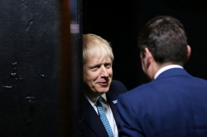 Johnson verspricht Bauern neue Hilfen nach einem EU-Austritt