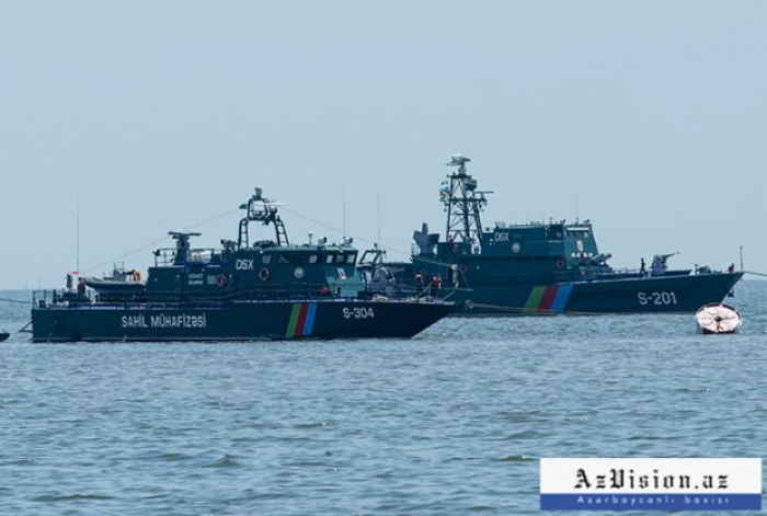   Besatzung des im Kaspischen Meer versunkenen iranischen Schiffes gerettet  