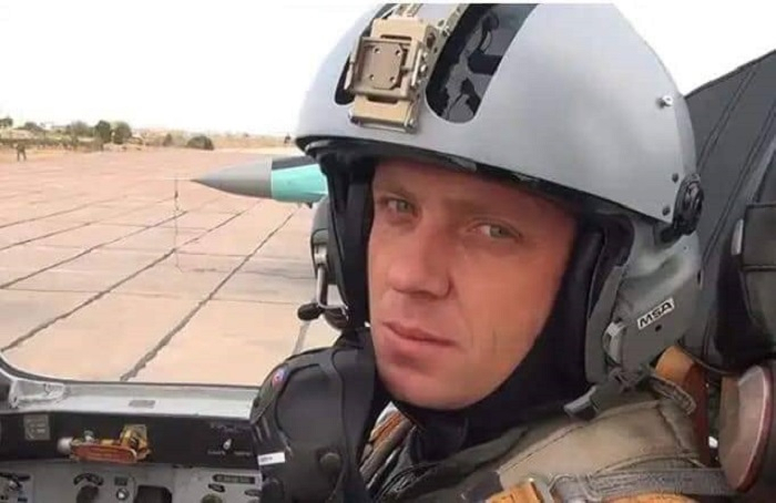   General besucht die Familie des vermissten Piloten  