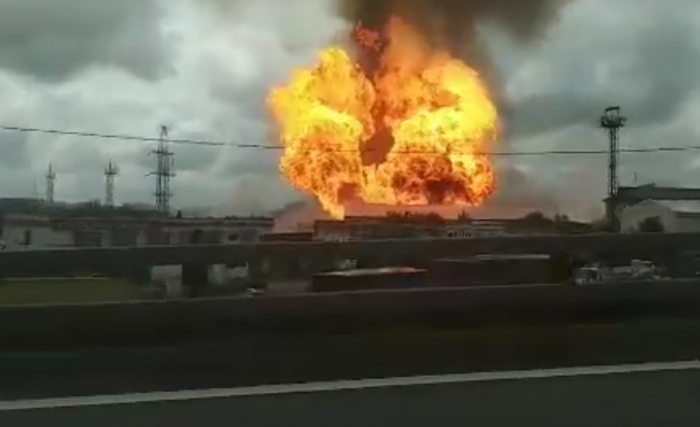  Incendie géant dans une centrale thermique en banlieue de Moscou 