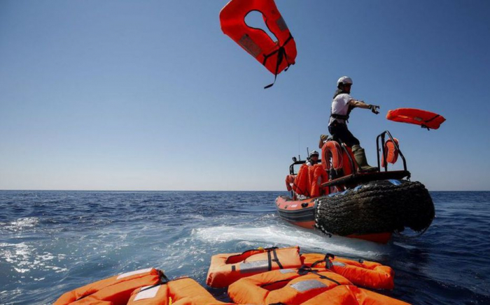 Naufrages au large de la Libye: près de 400 personnes étaient à bord, selon MSF
