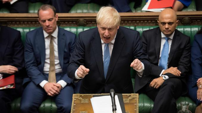   Brexit :   Emmanuel Macron et Boris Johnson s