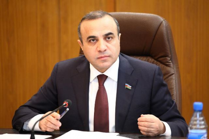  Azay Guliyev réélu vice-président de l
