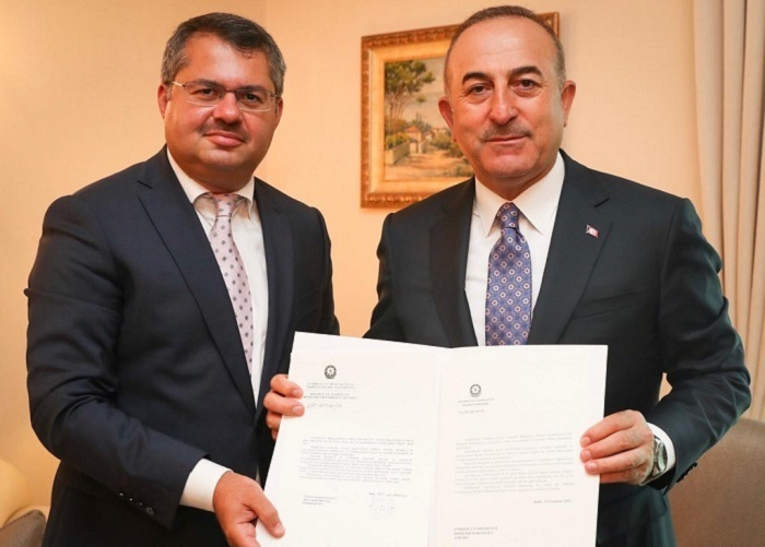   أذربيجان تلغي التأشيرة للمواطنين الأتراك  