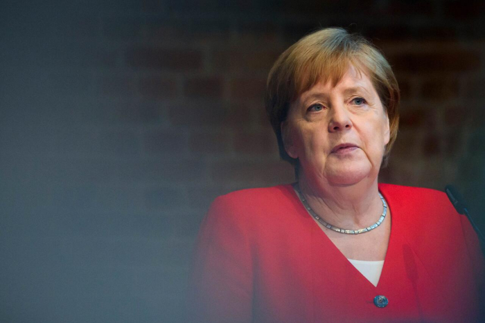   Merkel nennt Hitler-Attentäter "Vorbild"  