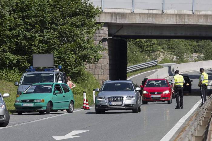 Autobahnstreit: Das sagen Experten zu den Straßensperrungen und Blockabfertigungen in Tirol