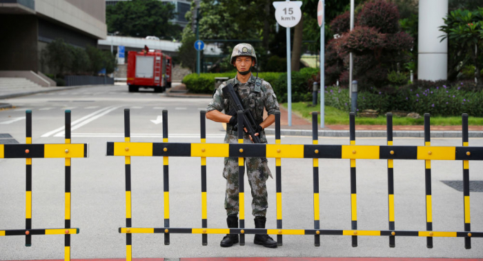 الجيش الصيني يعلق على احتجاجات هونغ كونغ: سندافع عن المنطقة
