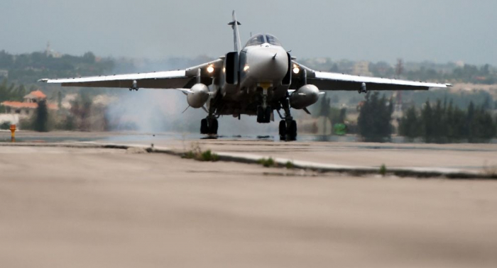 Russische Luftwaffe fliegt punktgenau Luftangriffe auf Terroristen in Syrien – Video