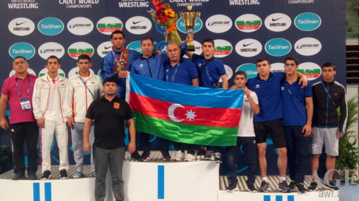   Equipo azerbaiyano ocupa el segundo lugar en el campeonato mundial celebrado en Sofía  