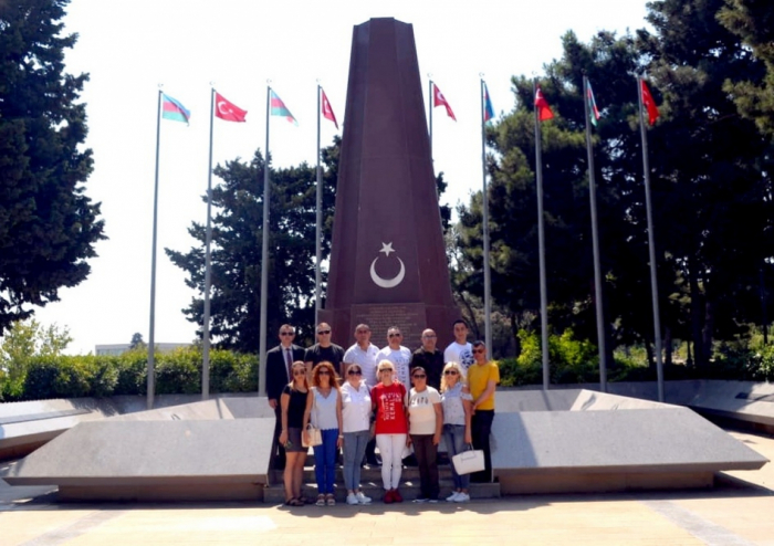   Un groupe de militaires turcs est en visite en Azerbaïdjan  
