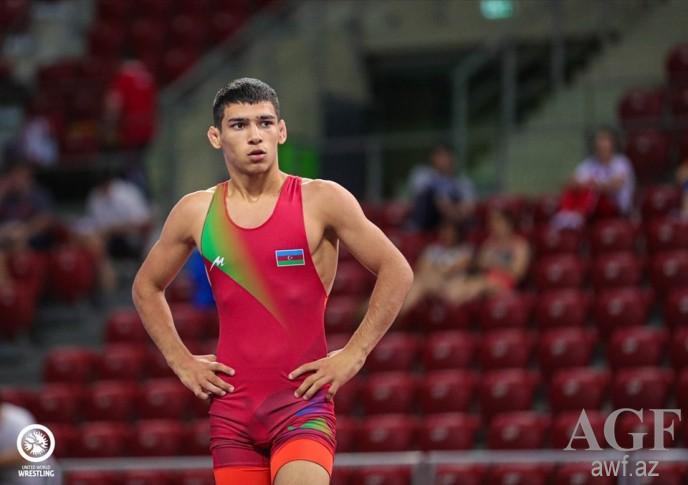  Azerbaijani wrestler becomes world champion  