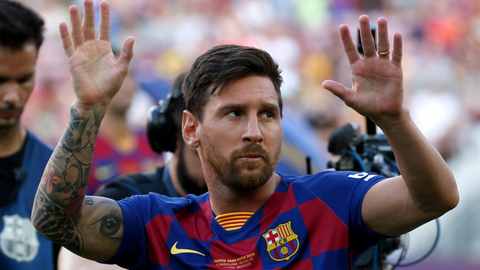 Messi se lesiona en su primer día de entrenamiento y se pierde la gira por EE.UU. con el Barcelona