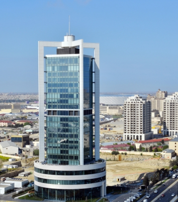   Fondo Estatal de Petróleo de Azerbaiyán vende $434.9 millones en subastas de divisas  