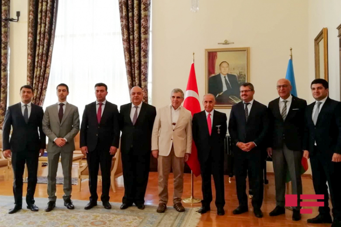 Azerbaijan develops rapidly, says former Turkish FM 