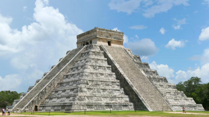  El falso mito de la pacífica civilización maya:  también usaron tácticas de guerra total