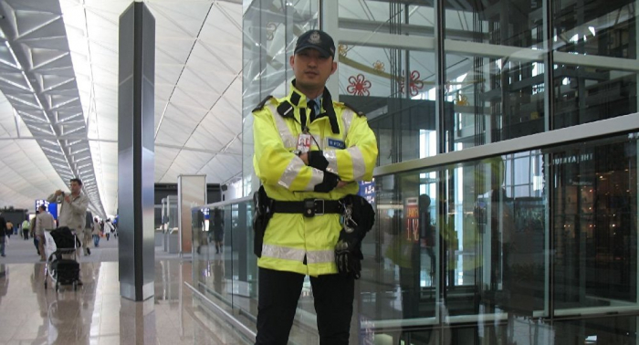Cinco detenidos por la protesta en el aeropuerto de Hong Kong