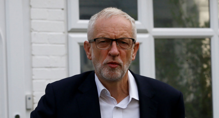   Corbyn promete un nuevo referéndum sobre el Brexit si derrota a Boris Johnson  