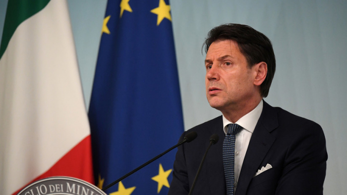   Renuncia el primer ministro italiano Giuseppe Conte  
