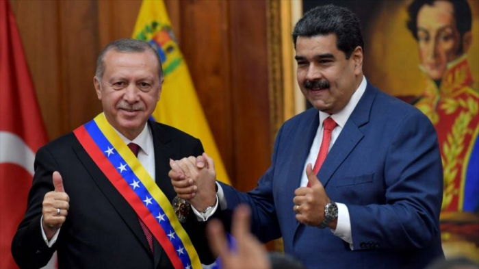 Turquía rechaza injerencia en Venezuela y reitera apoyo a Maduro