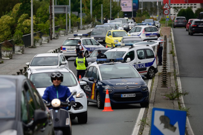 Francia y España blindan el centro de operaciones del G7