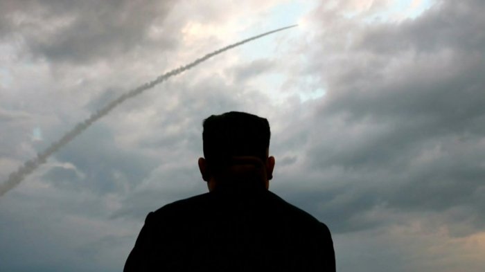   Nordkorea testet erneut Raketen  
