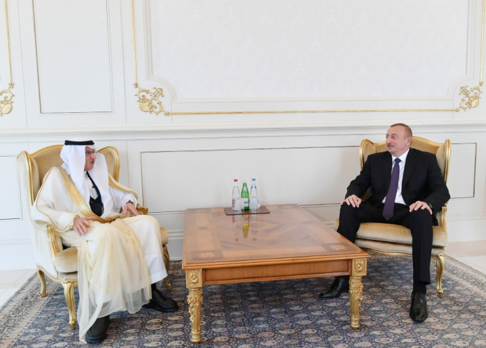  Presidente Ilham Aliyev recibe al Secretario General de la OCI 