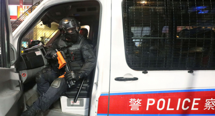 Al menos 15 agentes heridos en choques con manifestantes en Hong Kong