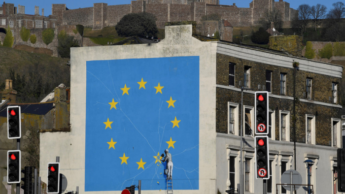 Desaparece el famoso mural de Banksy sobre el Brexit