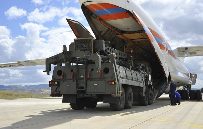 “S-400”lərin növbəti partiyası Türkiyəyə gətirilir