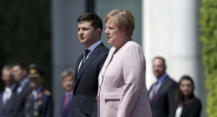   Merkel und Selenski streben baldigen Gipfel im Normandie-Format an  