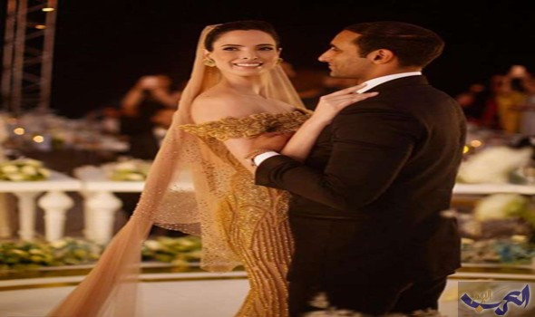 فستان زفاف عارضة أزياء تونسية يُشعل ضجَّة عبر مواقع التواصل