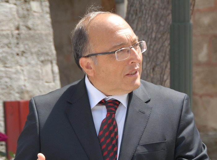 Türkiyədə nazir müavini yol qəzasında öldü 