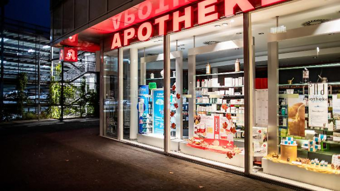 Behörden schließen drei Apotheken in Köln