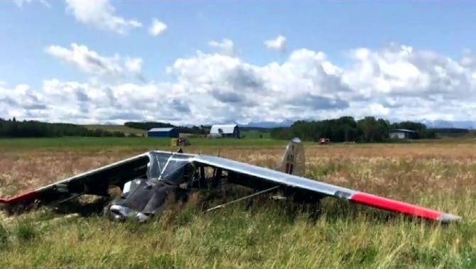 Pilot killed in Canada air show plane crash