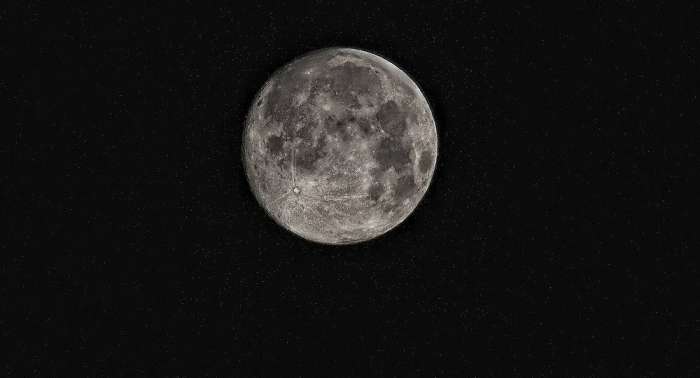 Una sonda china encuentra algo extraño en la cara oculta de la Luna