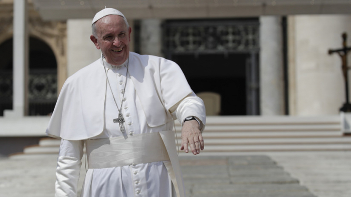   El papa Francisco queda atrapado en un ascensor del Vaticano por 25 minutos  