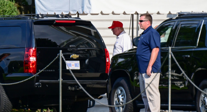     Golfpartie statt Polen-Besuch:   Trump wehrt sich gegen Kritik mit Beleidigungen  