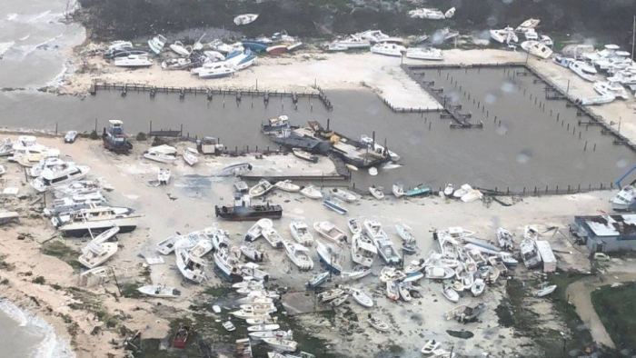 Bahamas afronta un escenario de guerra tras el paso del huracán Dorian