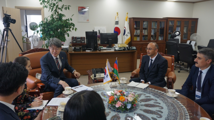   Cooperación entre agencias estadísticas de Azerbaiyán y Corea del Sur    