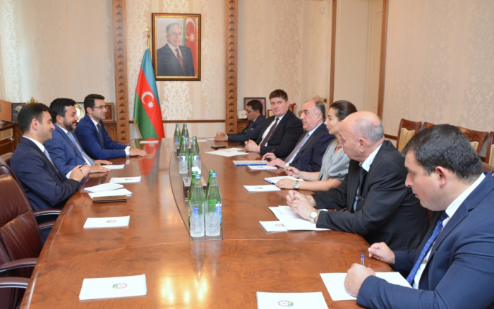   Elmar Mammadyarov rencontre le président de l’ICYF  