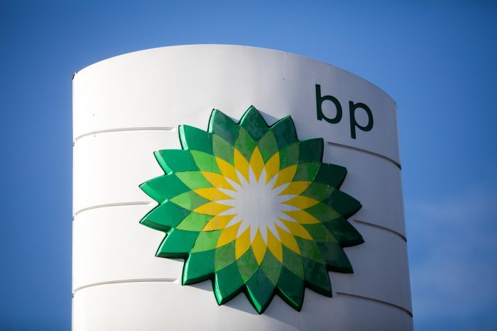 BP aims to sell more U.S. crude to Asia, boost LNG supplies in early 2020s