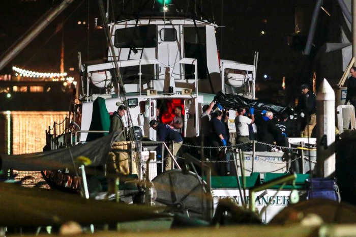California boat fire may put spotlight on Titanic