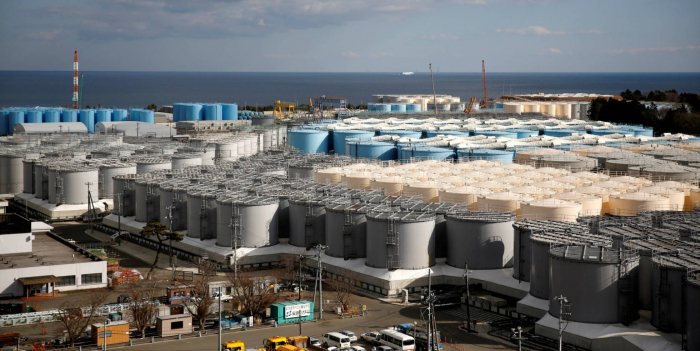 Japón plantea verter al mar agua contaminada por Fukushima