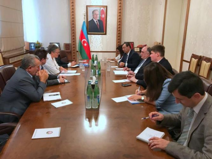   Elmar Mammadyarov se reúne con la presidenta de PACE  